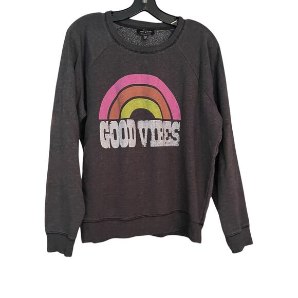LUCKY BRAND Women’s Gray Good Vibes Sweatshirt Size Large Rainbow Shirt - Picture 1 of 11